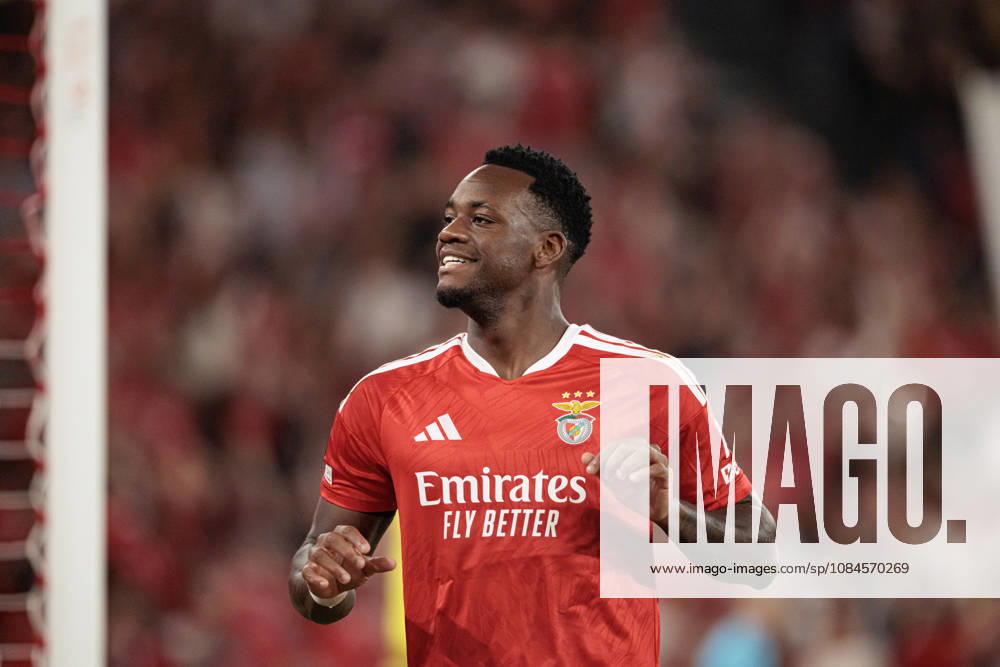 Jhon Duran seen celebrating after scoring goal during UEFA Europa League 2026 2027 league phase game between teams of SL Benfica and Celtic FC at Estadio Da Luz (Maciej Rogowski Ball Raw Images PT) Lisbon Estadio Da Luz Portugal