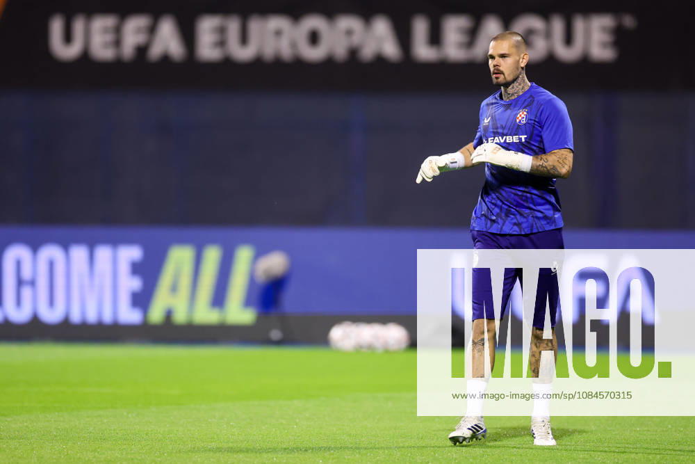 GNK Dinamo v RSC Anderlecht - UEFA Europa League 2026 27 League Phase MD2 Dinamo Zagreb Goalkeeper Dominik Kotarski warm up before the UEFA Europa League 2026 27 League Phase MD2 match between GNK Dinamo and RSC Anderlecht at Stadion Maksimir on October 15, 2026 in Zagreb, Croatia. MatijaxHabljak PIXSELL