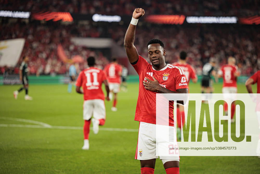 Jhon Duran seen celebrating after scoring goal during UEFA Europa League 2026 2027 league phase game between teams of SL Benfica and Celtic FC at Estadio Da Luz (Maciej Rogowski Ball Raw Images PT) Lisbon Estadio Da Luz Portugal