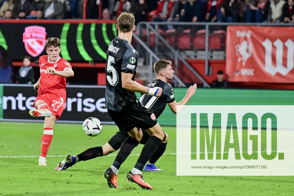 ENSCHEDE , 15Ã10-2026 , Stadium Grolsch Veste , season 2026 2027 , UEFA Conference League football , match between FC Twente and FC Thun , picture shows FC Twente player Sondre Orjasaeter Twente - Thun x208455102x