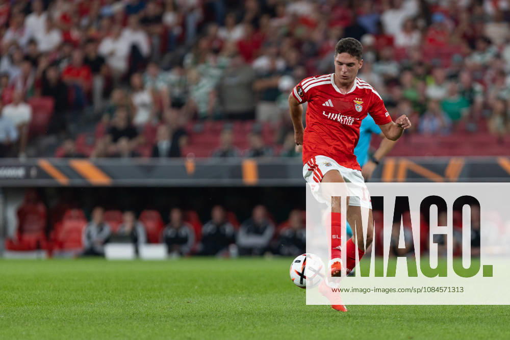 Benfica midfielder from Ukraine GEORGIY SUDAKOV (10) in action during the game for Group FL of Group Phase for UEFA Europa League between Benfica and Celtic at Estadio da Luz Soccer 2026: Benfica Vs Celtic - ZUMAs359 20261015_zsp_s359_008