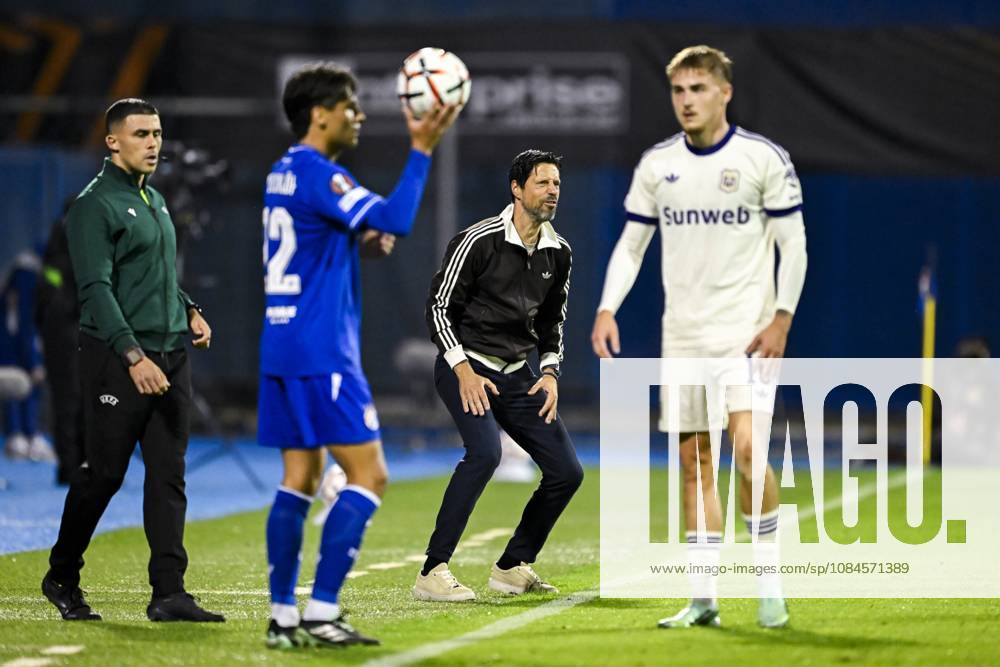 GNK Dinamo v RSC Anderlecht - UEFA Europa League ZAGREB, CROATIA - OCTOBER 15 : Bruno Vitor head coach of RSC Anderlecht in action during the UEFA Europa League 2026 27 League Phase matchday 2 match between GNK Dinamo and RSC Anderlecht on October 15, 2026 in Zagreb, Croatia, 15 10 2026 Zagreb Croatia