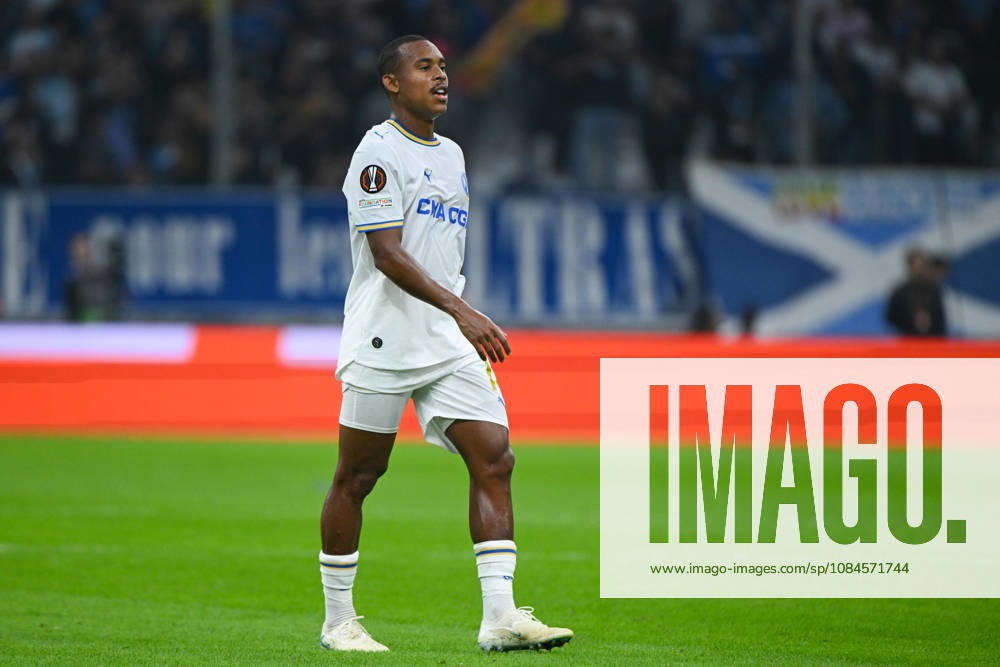 Igor Paixão (OM) - UEFA Europa League match between Olympique de Marseille and Olympiakos on October 15, 2026 at the CEPAC Velodrome Stadium in Marseille.