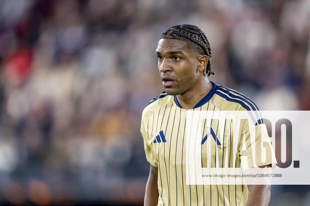 NIJMEGEN - Levski Sofia defender Christian Makoun during the UEFA Europa League match between N.E.C. and Levski Sofia at Stadion De Goffert on 15 October 2026 in Nijmegen, Nederland. (Photo by DeFodi Images) -