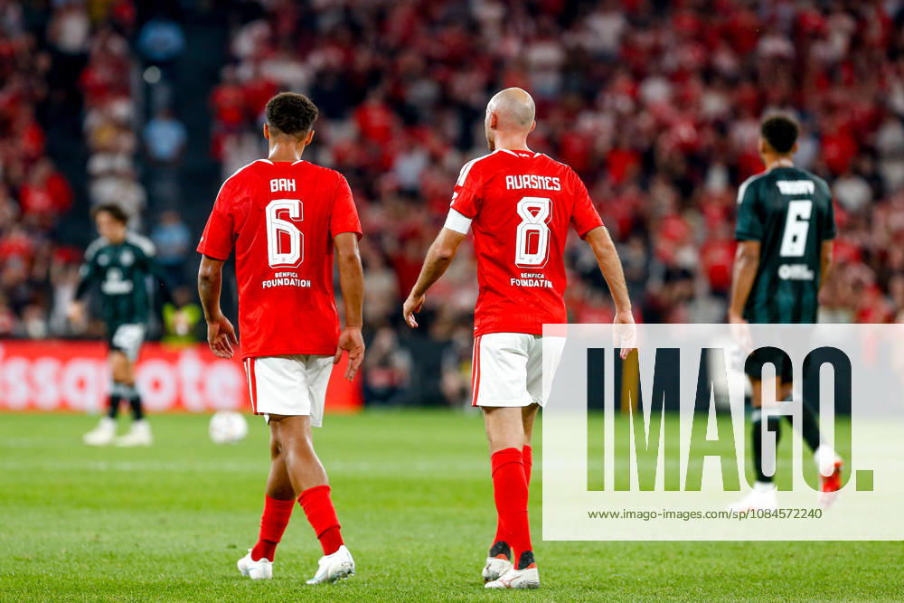 Estadio da Luz Alexander Bah defender of Benfica celebrates after scoring the team s second goal during the UEFA Europa League 2026 27 League Phase MD2 match between SL Benfica and Celtic FC at Estadio do SL Benfica on October 15, 2026 in Lisbon, Portugal. UEFA Europa League 2026 27 League Phase MD2 - SL Benfica and Celtic FC (Valter Gouveia SPP)