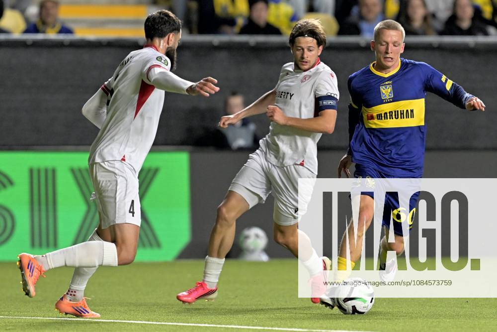 Sint-Truidense VV v Iberia Tbilisi - UEFA Conference League SINT-TRUIDEN, BELGIUM - OCTOBER 15 : Vanwesemael Robert-Jan defender of Sint-Truidense VVduring the UEFA Conference League 2026 27 first qualifying round between Sint-Truidense VV and Iberia Tbilisi on October 15, 2026 in Sint-Truiden, Belgium, 15 10 2026 Sint-Truiden Belgium