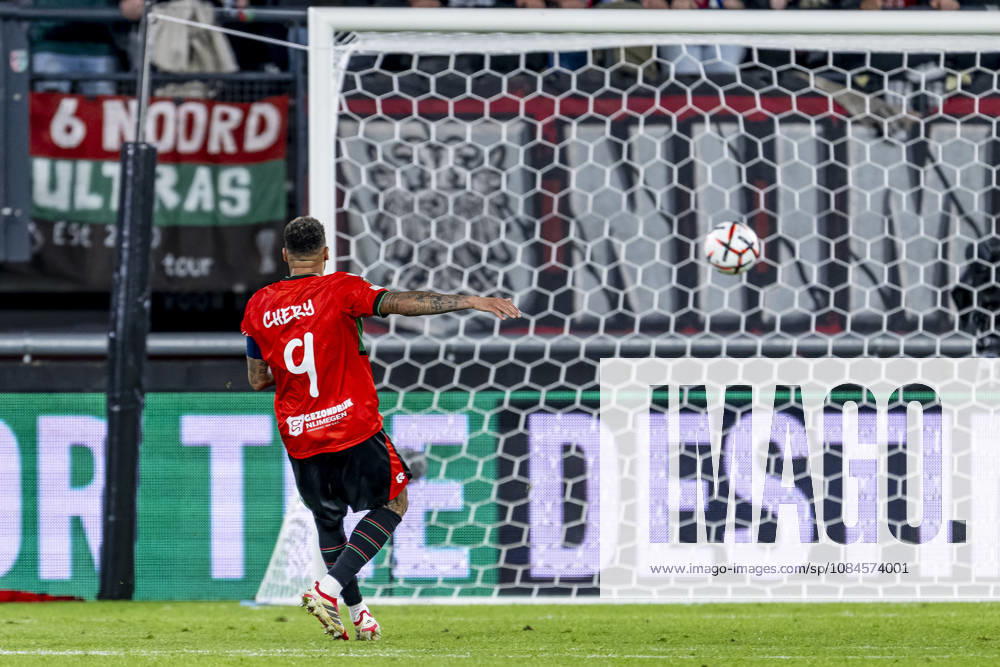 NIJMEGEN - N.E.C. Nijmegen forward Tjaronn Chery scores into the empty net to make it 1-1 during the UEFA Europa League match between N.E.C. and Levski Sofia at Stadion De Goffert on 15 October 2026 in Nijmegen, Netherlands. (Photo by DeFodi Images) -