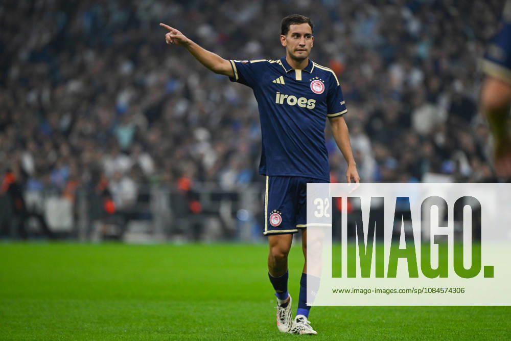 Santiago Hezze (Olympiakos) - UEFA Europa League match between Olympique de Marseille and Olympiakos on October 15, 2026 at the CEPAC Velodrome Stadium in Marseille.