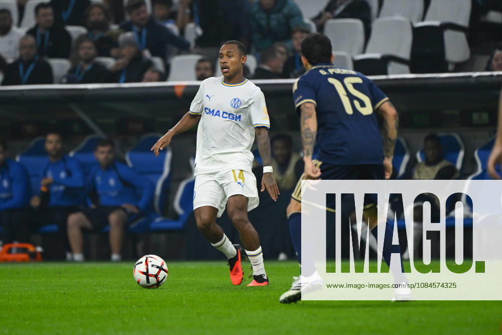 Igor Paixão (OM) - UEFA Europa League match between Olympique de Marseille and Olympiakos on October 15, 2026 at the CEPAC Velodrome Stadium in Marseille.