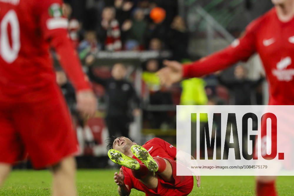 Soccer, Conference League 2026 Brann Lincoln Red Imps Bergen 20261015 Brann s Niklas Castro lies down after scoring the 2-1 goal during the Conference League soccer match between SK Brann and Lincoln Red Imps at Brann Stadium. Photo: Paul S. Amundsen, NTB, Bergen, Norway ; RESTRICTED USE FOR BETTING COMPANIES