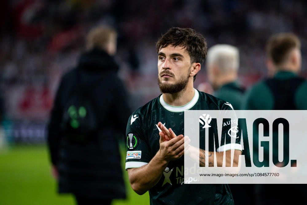 GER, Fussball, Herren, UEFA Conference League, Saison 2026 2027, 1. Spieltag, SC Freiburg vs. FK Jablonec Richard Sedlacek ( FK Jablonec, 13 ) bedankt sich bei den Fans Freiburg Europapark Stadion Baden-Württemberg Deutschland