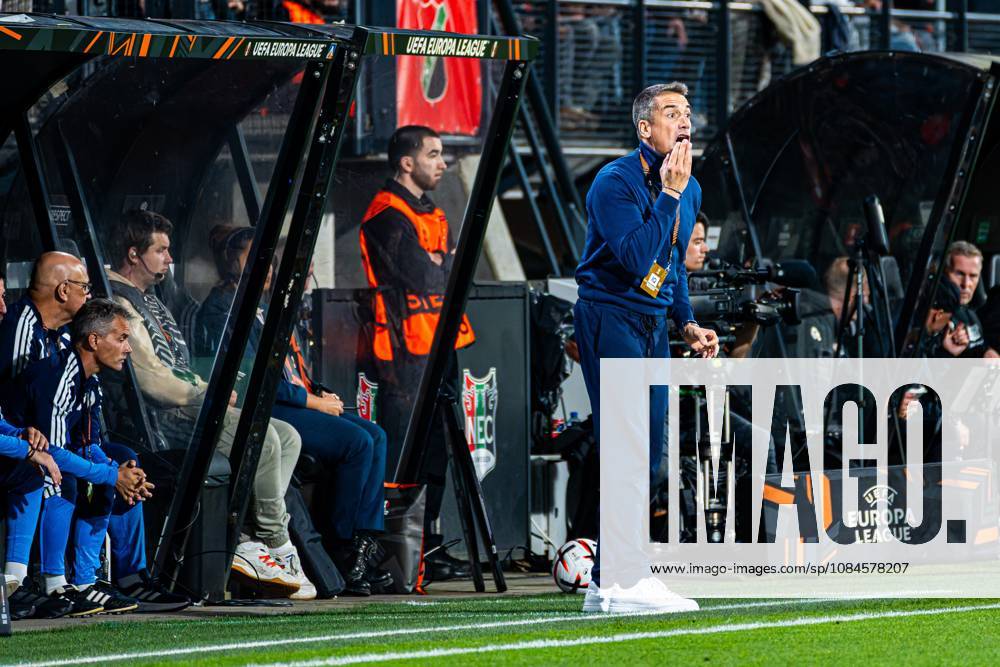 NIJMEGEN - Head coach Julio Velazquez of Levski Sofia during the UEFA Europa League match between NEC Nijmegen and Levski Sofia at the Goffertstadion on October 15, 2026 in Nijmegen, the Netherlands. KEVIN SENDERS ANP UEFA Europa League 2026 27 ANPxSportx xMarcelxterxBalsxIVx 572567961 originalFilename: 572567961
