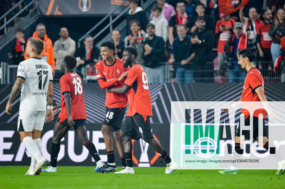 Joie des joueurs du Stade Rennais aprés le but de Abdelhamid Ait Boudlal (Stade Rennais)