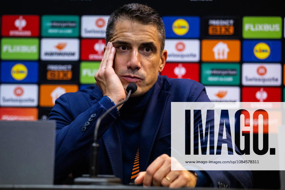 Levski Sofia head coach Julio Velazquez attends a press conference, PK, Pressekonferenz after the UEFA Europa League 2026 27 League Phase MD2 match between N.E.C. Nijmegen and PFC Levski Sofia at Goffertstadion on October 15, 2026 in Nijmegen, Netherlands.