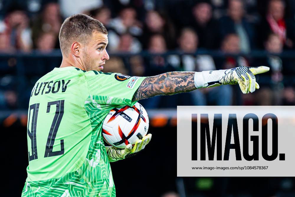 NIJMEGEN - Levski Sofia goalkeeper Svetoslav Vutsov gestures during the UEFA Europa League match between NEC Nijmegen and Levski Sofia at the Goffertstadion on October 15, 2026, in Nijmegen, the Netherlands. KEVIN SENDERS ANP UEFA Europa League 2026 27 ANPxSportx xMarcelxterxBalsxIVx 572568021 originalFilename: 572568021