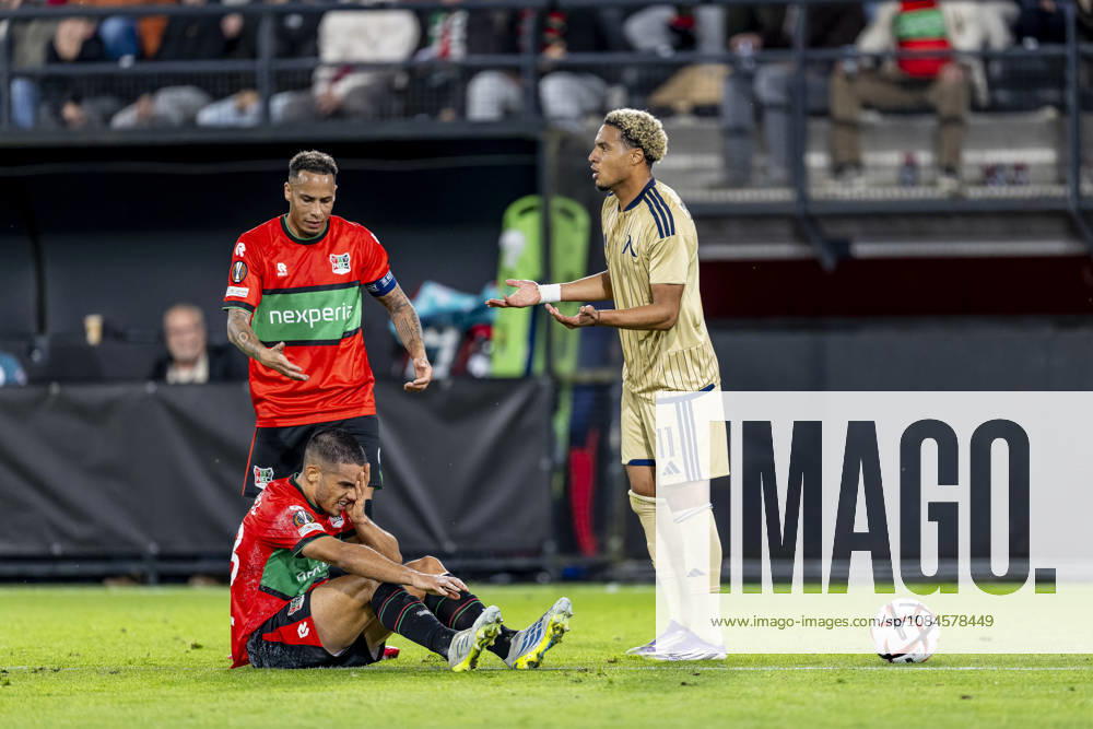 NIJMEGEN - (l-r) NEC Nijmegen forward Tjaronn Chery, NEC Nijmegen defender Gabriel Brás and Levski Sofia forward Armstrong Oko-Flex during the UEFA Europa League match between N.E.C. and Levski Sofia at Stadion De Goffert on 15 October 2026 in Nijmegen, Netherlands. (Photo by DeFodi Images) -