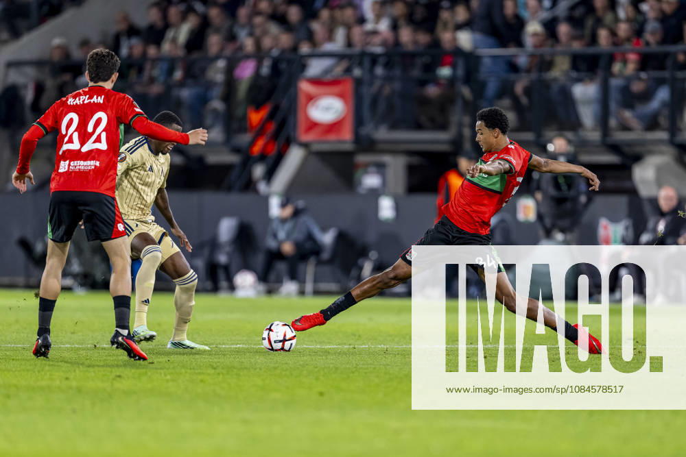 NIJMEGEN - (R) NEC Nijmegen forward Kevin Kers during the UEFA Europa League match between N.E.C. and Levski Sofia at Stadion De Goffert on 15 October 2026 in Nijmegen, Nederland. (Photo by DeFodi Images) -