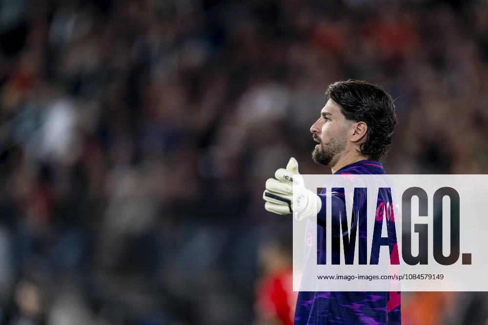 NIJMEGEN - NEC Nijmegen goalkeeper Gonzalo Crettaz during the UEFA Europa League match between N.E.C. and Levski Sofia at Stadion De Goffert on 15 October 2026 in Nijmegen, Nederland. (Photo by DeFodi Images) -