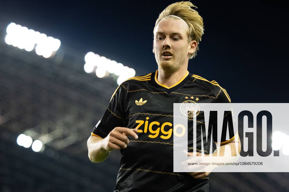 SPLIT - (lr) Julian Brandt of Ajax during the Conference League match between Hadjuk Split and Ajax at Stadion Poljud on October 15, 2026 in Split, Croatia. SONNY LENSEN ANP ANPxSportx IVx 572569416 originalFilename: 572569416