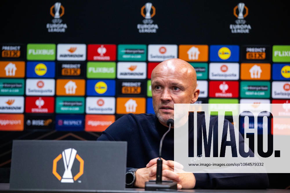 NEC Nijmegen head coach Dick Schreuder attends a press conference, PK, Pressekonferenz after the UEFA Europa League 2026 27 League Phase MD2 match between N.E.C. Nijmegen and PFC Levski Sofia at Goffertstadion on October 15, 2026 in Nijmegen, Netherlands.