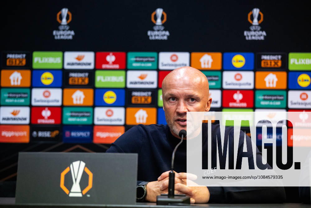 NEC Nijmegen head coach Dick Schreuder attends a press conference, PK, Pressekonferenz after the UEFA Europa League 2026 27 League Phase MD2 match between N.E.C. Nijmegen and PFC Levski Sofia at Goffertstadion on October 15, 2026 in Nijmegen, Netherlands.