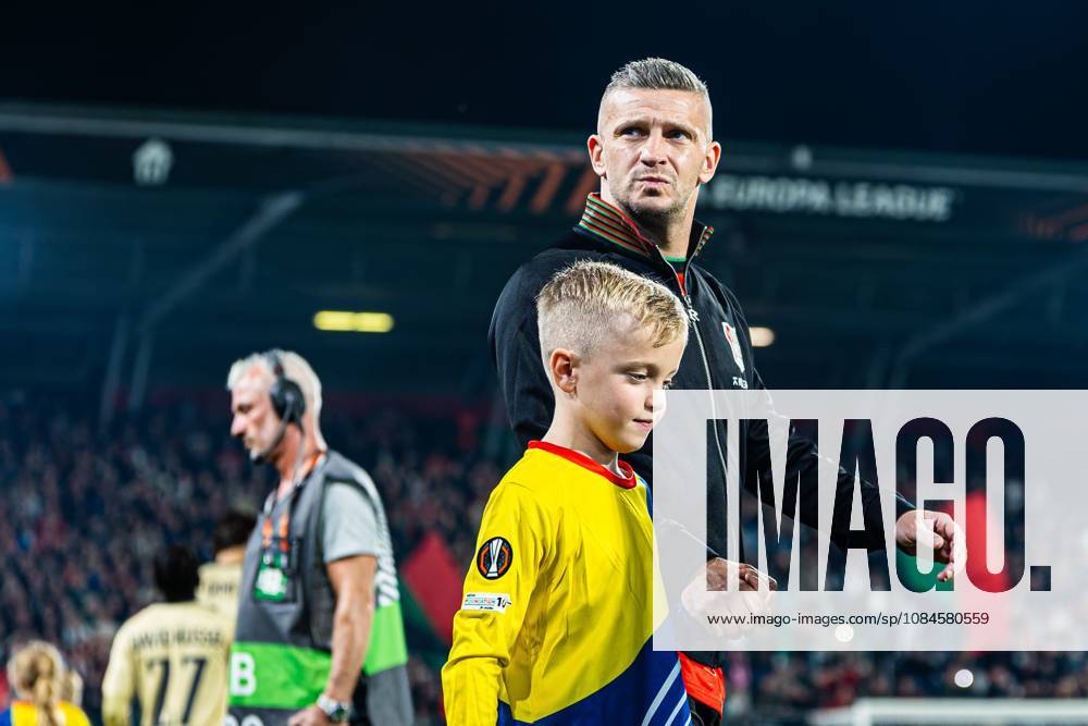 NIJMEGEN - Bryan Linssen of NEC Nijmegen ahead of the UEFA Europa League match between NEC Nijmegen and Levski Sofia at the Goffertstadion on October 15, 2026 in Nijmegen, the Netherlands. KEVIN SENDERS ANP UEFA Europa League 2026 27 ANPxSportx xMarcelxterxBalsxIVx 572571699 originalFilename: 572571699
