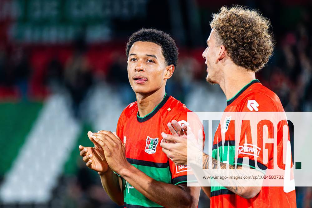 NIJMEGEN - Kevin Kers of NEC Nijmegen thanks the supporters for their support after the UEFA Europa League match between NEC Nijmegen and Levski Sofia at the Goffertstadion on October 15, 2026, in Nijmegen, the Netherlands. KEVIN SENDERS ANP UEFA Europa League 2026 27 ANPxSportx xMarcelxterxBalsxIVx 572571813 originalFilename: 572571813