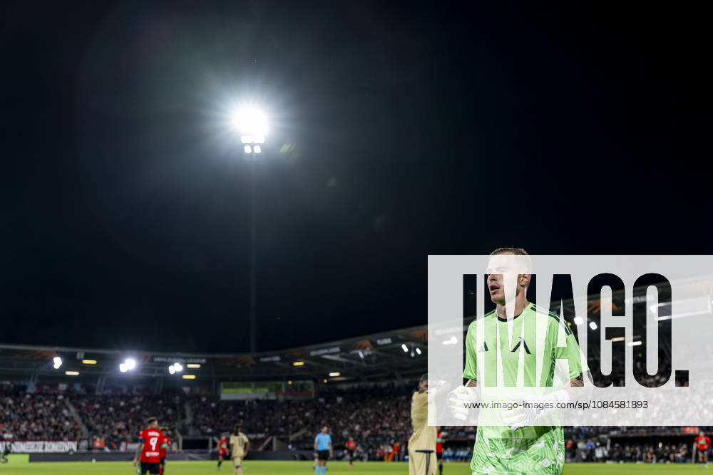 NIJMEGEN - Levski Sofia goalkeeper Svetoslav Vutsov during the UEFA Europa League match between N.E.C. and Levski Sofia at Stadion De Goffert on 15 October 2026 in Nijmegen, Nederland. (Photo by DeFodi Images) -