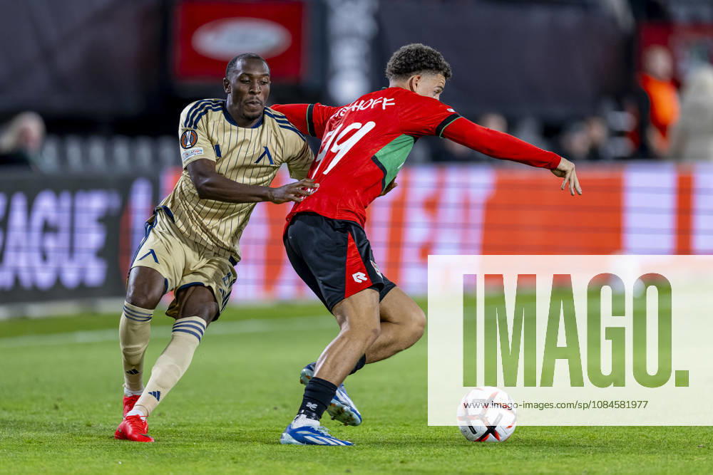 NIJMEGEN - (l-r) Levski Sofia forward David Kusso and NEC Nijmegen forward Clement Bischoff during the UEFA Europa League match between N.E.C. and Levski Sofia at Stadion De Goffert on 15 October 2026 in Nijmegen, the Netherlands. (Photo by DeFodi Images) -