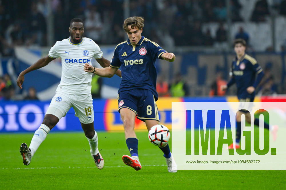 Gustavo Sá (Olympiakos) - UEFA Europa League match between Olympique de Marseille and Olympiakos on October 15, 2026 at the CEPAC Velodrome Stadium in Marseille.