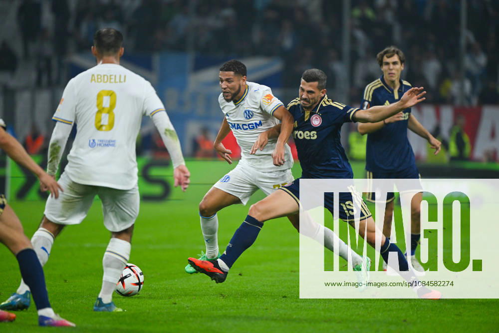 Amine Harit (OM) - UEFA Europa League match between Olympique de Marseille and Olympiakos on October 15, 2026 at the CEPAC Velodrome Stadium in Marseille.