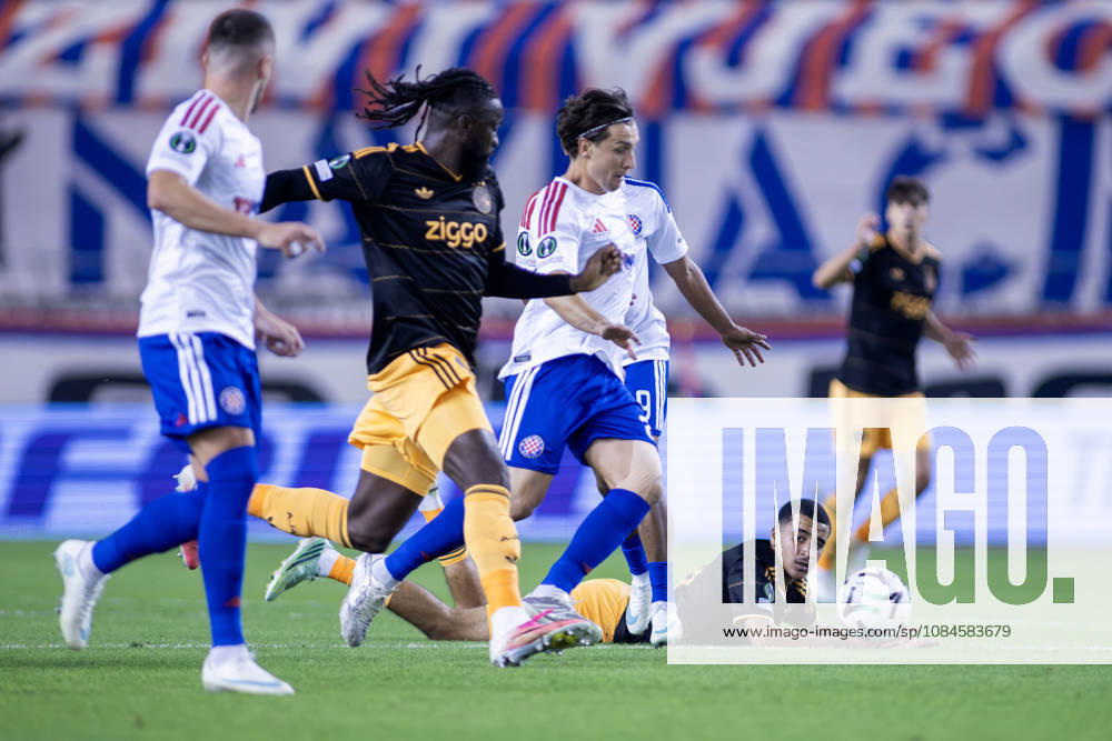 Alberto Del Moral (HNK HAjduk) 20 in action during he UEFA Conference League match between HNK Hajduk Split (CRO) and AFC Ajax Amsterdam (NL) at Poljud Stadium. On ground Abdellah Ouazane (AFC Ajax) 68. Split Croatia - ZUMAp210 20261015_zsp_p210_029
