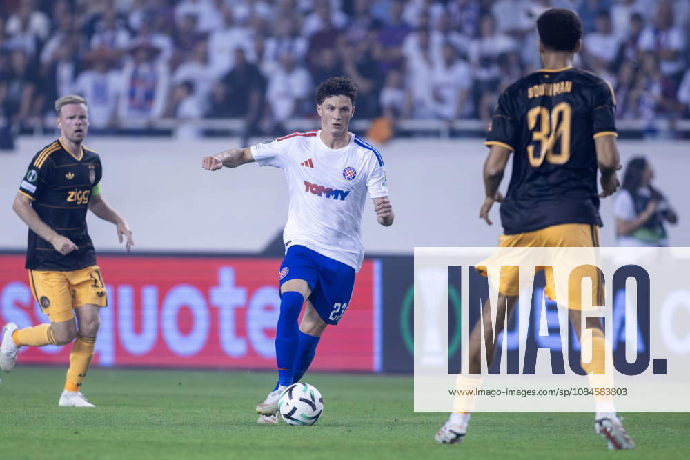 Martin Soticek (HNK Hajduk) 23 in action during the UEFA Conference League match between HNK Hajduk Split (CRO) and AFC Ajax Amsterdam (NL) at Poljud Stadium. Split Croatia - ZUMAp210 20261015_zsp_p210_050