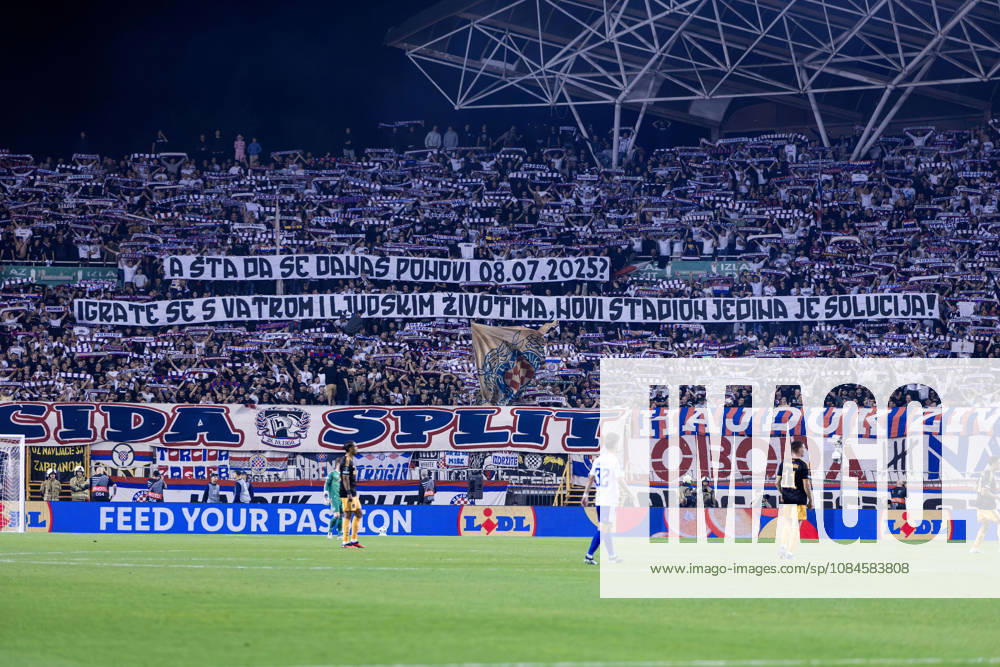 Torcida, Hajduk Split supporters, during the during the UEFA Conference League match between HNK Hajduk Split (CRO) and AFC Ajax Amsterdam (NL) at Poljud Stadium. Split Croatia - ZUMAp210 20261015_zsp_p210_055