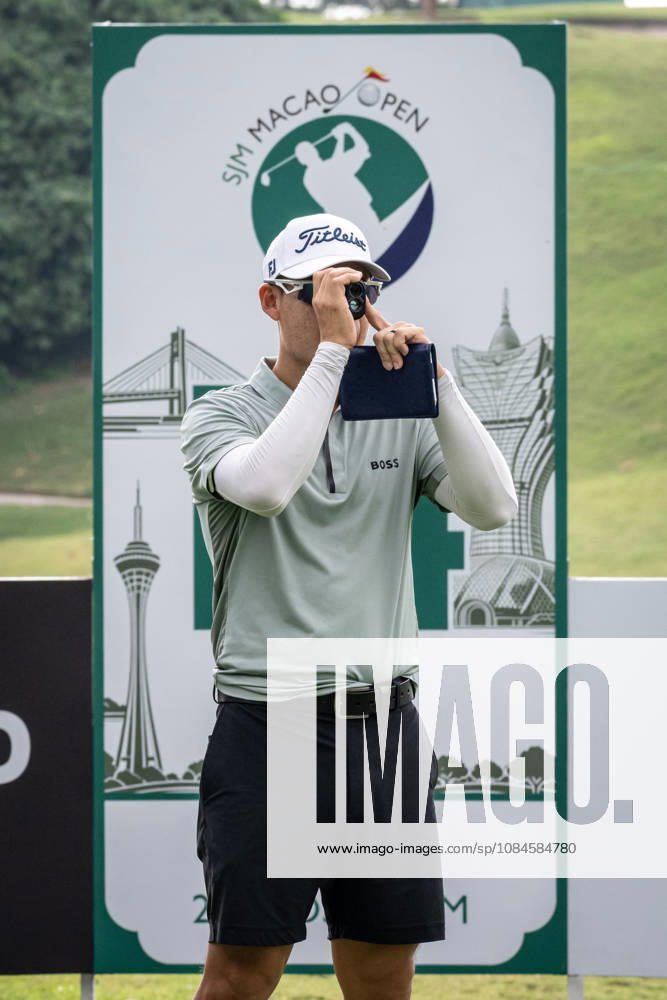 Jazz JANEWATTANANOND from Thailand. Round 2 in the Macao Open Golf at Macau Golf & Country Club. Macau Open Golf Round 2 - ZUMAr144 20261016_zap_r144_058