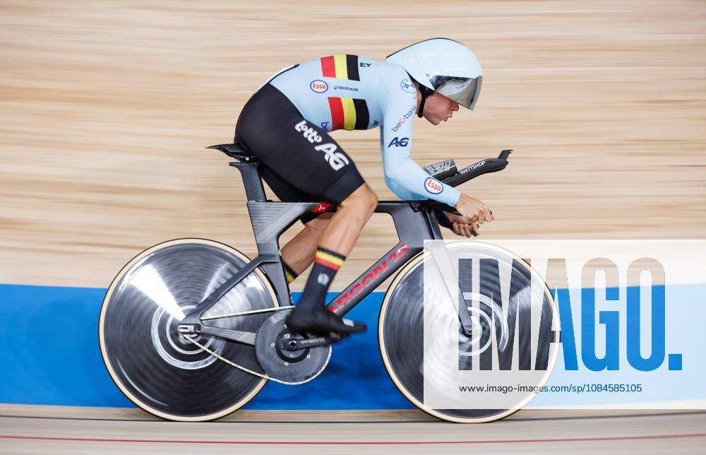 Belgian Gianluca Pollefliet rides on a bike during the Men s 1km Time Trial event at the UCI Track cycling, Rad, Radsport, Bahnrad, Bahn World Championships in Shanghai, China on Friday 16 October 2026. The worlds are taking place from 14 to 18 October 2026. BENOITxDOPPAGNE x189959284x