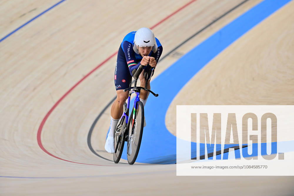 Jonathan Milan World record 2026 UCI Track cycling, Rad, Radsport, Bahnrad, Bahn World Championships Jonathan Milan, Italy World record Weltrekord 2026 Men s Individual Pursuit - Qualifying UCI Track Cycling World Championships held from 14 to 18 October 2026, at the Shanghai Velodrome in Shanghai, China.