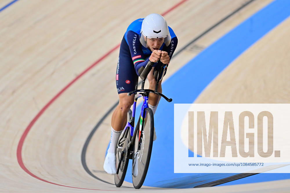 Jonathan Milan World record 2026 UCI Track cycling, Rad, Radsport, Bahnrad, Bahn World Championships Jonathan Milan, Italy World record Weltrekord 2026 Men s Individual Pursuit - Qualifying UCI Track Cycling World Championships held from 14 to 18 October 2026, at the Shanghai Velodrome in Shanghai, China.