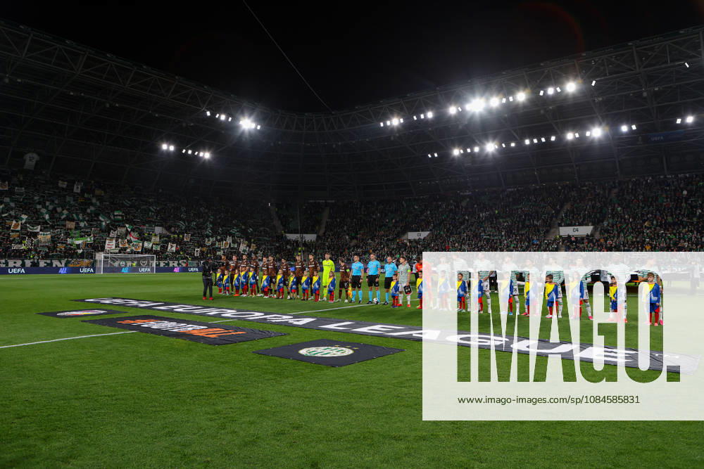 Ferencvaros V Viktoria Plzen - UEFA Europa League 2026 27 League Phase Match Day 2 Teams of Viktoria Plzen and Ferencvaros line up before the UEFA Europa League 2026 27 League Phase Matchday 2 match between Ferencvarosi TC and Viktoria Plzen at Groupama Arena in Budapest, Hungary, on October 15, 2026. Budapest Hungary