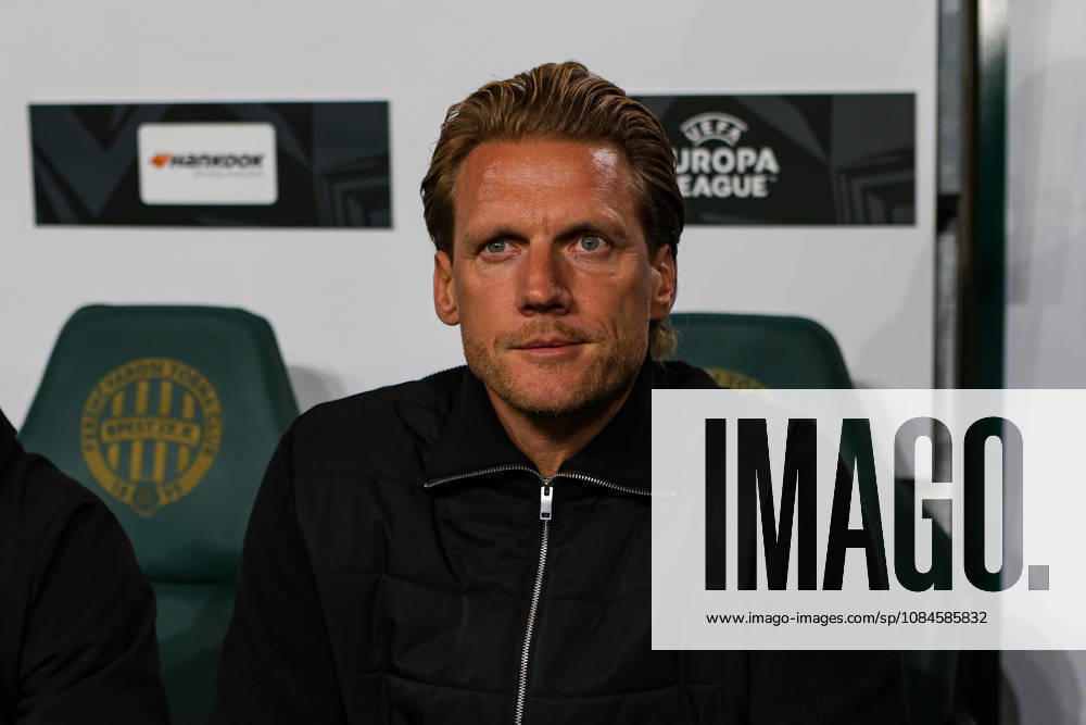 Ferencvaros V Viktoria Plzen - UEFA Europa League 2026 27 League Phase Match Day 2 Radoslav Kovac, head coach of Viktoria Plzen, is pictured during the UEFA Europa League 2026 27 League Phase Matchday 2 match between Ferencvaros and Viktoria Plzen at Groupama Arena in Budapest, Hungary, on October 15, 2026. Budapest Hungary