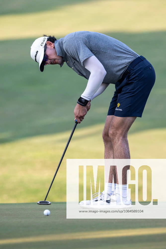 American, Austen TRUSLOW, finishes -10par putting him in tied 2nd place. Round 2 in the Macao Open Golf at Macau Golf & Country Club. Coloane China - ZUMAr144 20261016_zap_r144_108