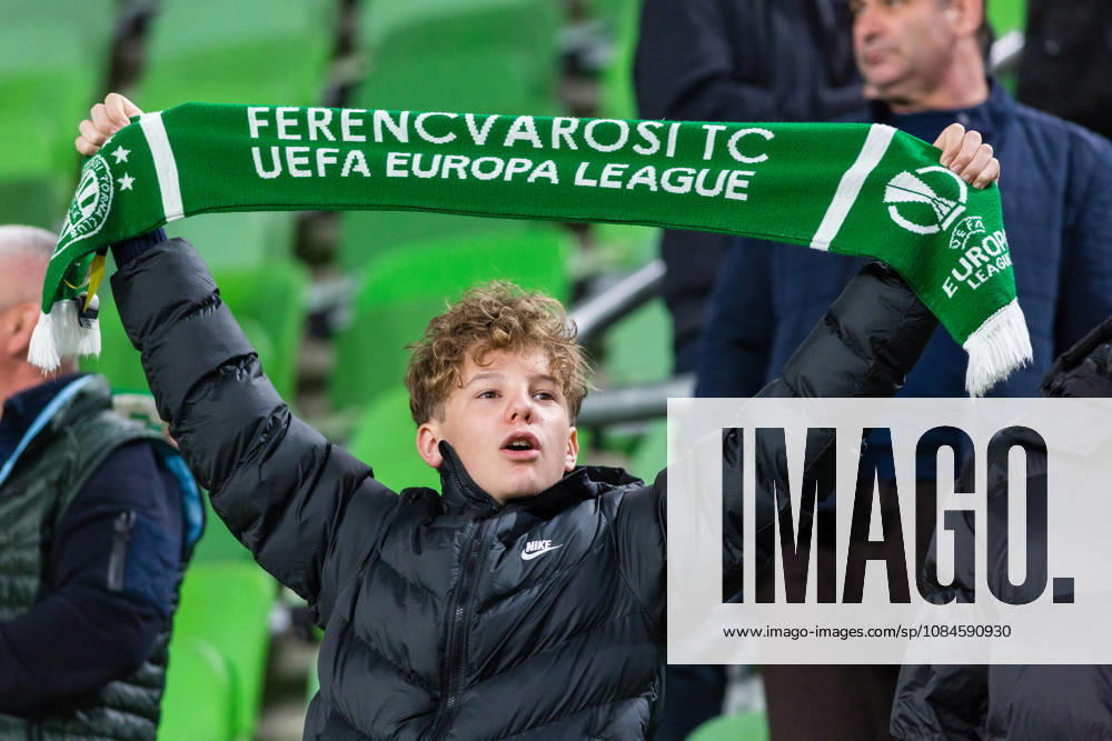 Ferencvaros v Viktoria Plzen, UEFA Europa League, Budapest, Hungary Budapest, Hungary. 15th, October 2026. Football fans of Ferencvaros seen on the stands at the UEFA Europa League match between Ferencvaros and Viktoria Plzen at Groupama Arena in Budapest. Hungary, Budapest, Groupama Arena