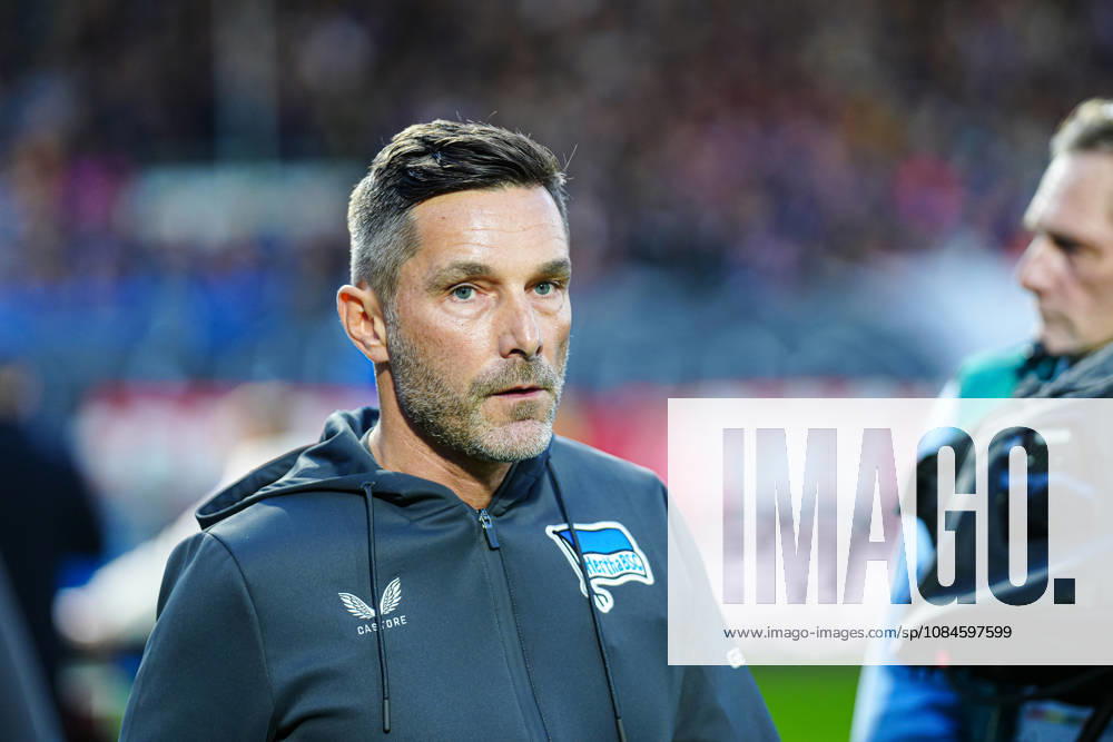Stefan Leitl (Hertha BSC, Trainer) GER, Holstein Kiel vs. Hertha BSC, Fußball, 2. Bundesliga, Spieltag 08, Saison 2026 2027, 16.10.2026 DFL REGULATIONS PROHIBIT ANY USE OF PHOTOGRAPHS AS IMAGE SEQUENCES AND OR QUASI-VIDEO GER, Holstein Kiel vs. Hertha BSC, Fußball, 2. Bundesliga, Spieltag 08, Saison 2026 2027, 16.10.2026 Kiel