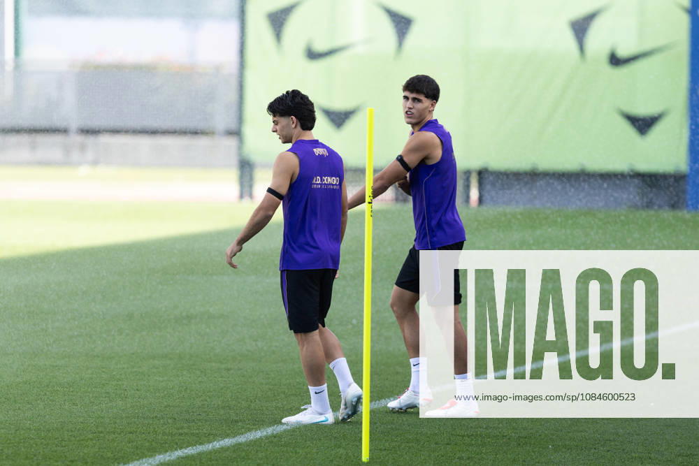 SANT JOAN DESPI, SPAIN - OCTOBER 16: Xavi Espart and Pau Cubarsi of FC Barcelona, Barca take part in a training session ahead of the LaLiga EA Sports match against Real Betis on October 16, 2026, at the Ciutat Esportiva Joan Gamper in Sant Joan Despi, Barcelona, Spain. FC Barcelona Train Ahead Of Real Betis Match - ZUMAs316 20261016_znp_s316_005