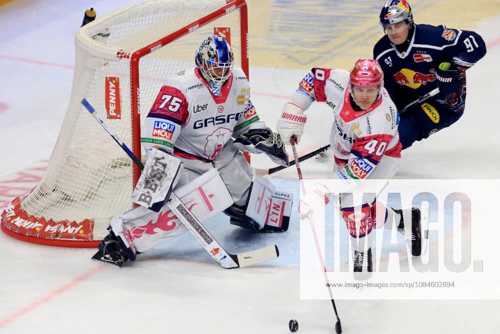 DEU, GER, Eishockey, 9.Spieltag, Saison 2026 27, Berlin, Eisbaeren Berlin vs. RB Muenchen Jonas Neffin ( Eisbaeren Berlin 75 ), Korbinian Geibel ( Eisbaeren Berlin 40 ), JEREMY MCKENNA ( RedBull Muenchen 91 ) nordphoto GmbH Engler Berlin Uber-Arena Berlin Deutschland