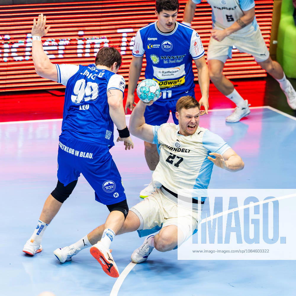 GER, Handball, Maenner, Saison 26 27, Opel 1.Bl, 9.Spieltag, ThSV Eisenach - VfL Gummersbach Kristjan Horzen (VfL Gummersbach), Tillman Leu (ThSV Eisenach,99) 99817 Eisenach Werner-Assmann-Halle Am Sportp Thueringen Deutschland