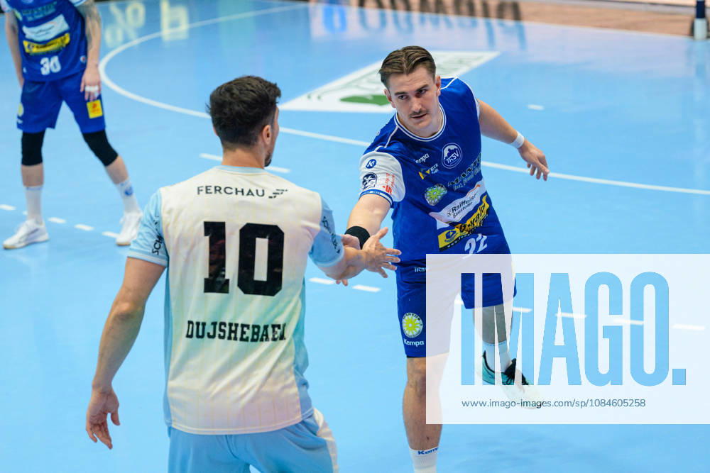 Alex Dujshebaev (VfL Gummersbach, 10), Felix Aellen (ThSV Eisenach, 22) GER, ThSV Eisenach gegen VfL Gummersbach, 1. Opel Handballbundesliga, Handball, 9.Spieltag, Saison 2026 2027, 20.00 Uhr, 16.10.2026 GER, ThSV Eisenach gegen VfL Gummersbach, 1. Opel Handballbundesliga, Handball, 9.Spieltag, Saison 2026 2027, 20.00 Uhr, 16.10.2026 Eisenach
