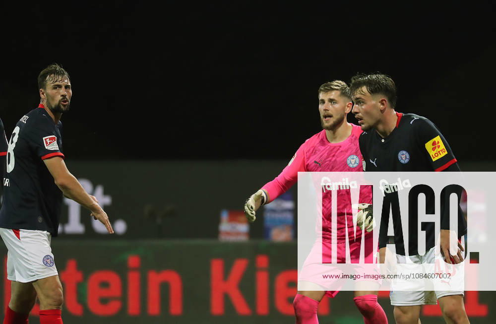 Jonas Meffert (Holstein Kiel), Torhueter Timon Weiner (Holstein Kiel), Leon Parduzi (Holstein Kiel) Fussball, Herren, Saison 2026 2027, 2.BL, Holstein Stadion, Holstein Kiel gegen Hertha BSC Berlin, 0-0 DFL REGULATIONS PROHIBIT ANY USE OF PHOTOGRAPHS AS IMAGE SEQUENCES AND OR QUASI-VIDEO.