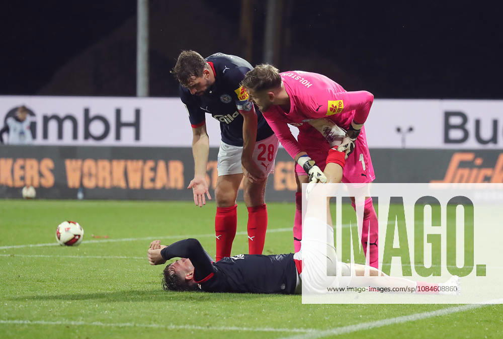 Jonas Meffert (Holstein Kiel), Torhueter Timon Weiner (Holstein Kiel), Leon Parduzi (Holstein Kiel) Fussball, Herren, Saison 2026 2027, 2.BL, Holstein Stadion, Holstein Kiel gegen Hertha BSC Berlin, 0-0 DFL REGULATIONS PROHIBIT ANY USE OF PHOTOGRAPHS AS IMAGE SEQUENCES AND OR QUASI-VIDEO.