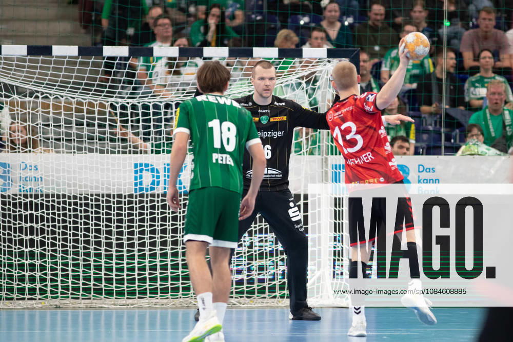 Handball, HBL2: SC DHfK Leipzig - ASV Hamm-Westfalen; 16.10.2026 Torwart Tomas Mrkva (16, SC DHfK Leipzig) erwartet einen Siebenmeter. Handball, 2. Bundesliga, Saison 2026 2027, 8. Spieltag: SC DHfK Leipzig vs. ASV Hamm-Westfalen am 16.10.2026 in der Quarterback Immobilien Arena Leipzig.
